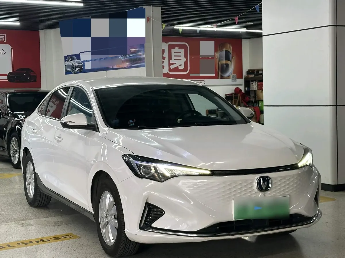 2022 ChangAn Eado BEV 47.78KWH,autocango,china used car exporter,china ev exporter,chinese used car exporter,chinese used ev exporter
