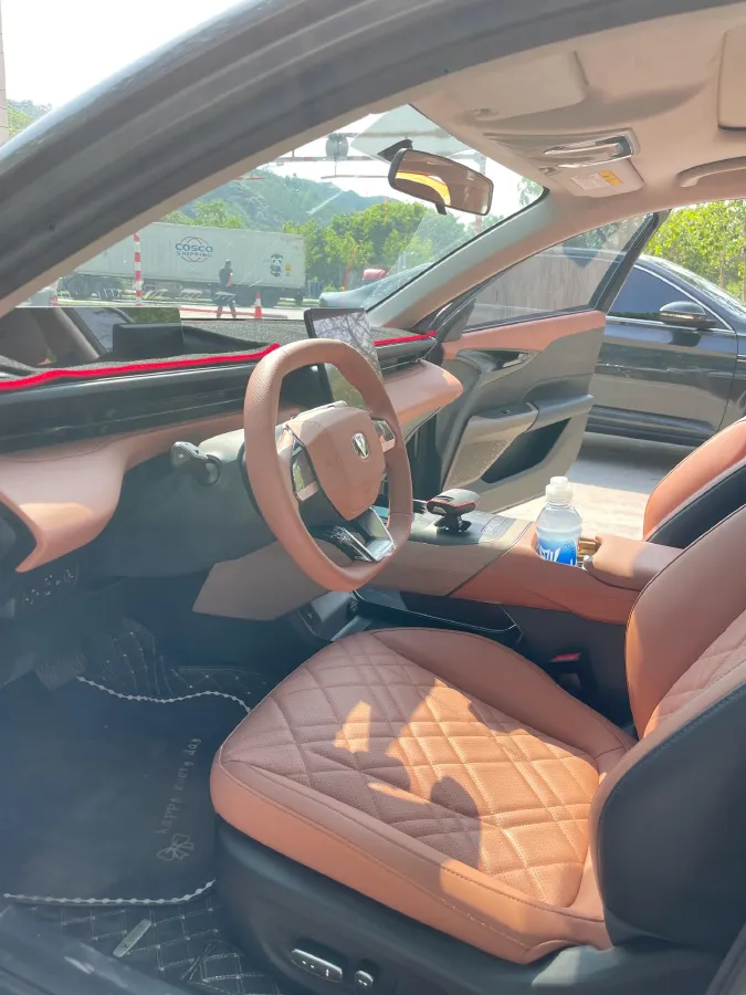 2025 ChangAn Eado 1.5T 192HP L4 7DCT,autocango,china used car exporter,china ev exporter,chinese used car exporter,chinese used ev exporter