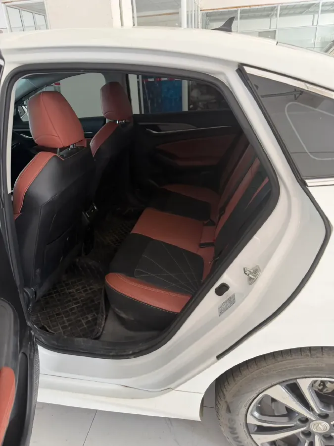 2022 ChangAn Eado 1.4T 160HP L4 7DCT,autocango,china used car exporter,china ev exporter,chinese used car exporter,chinese used ev exporter