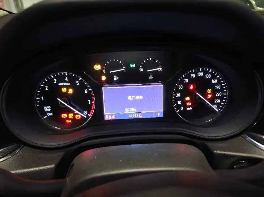 2020 Buick Regal 1.5T 169HP L4 9AT,autocango,china used car exporter,china ev exporter,chinese used car exporter,chinese used ev exporter