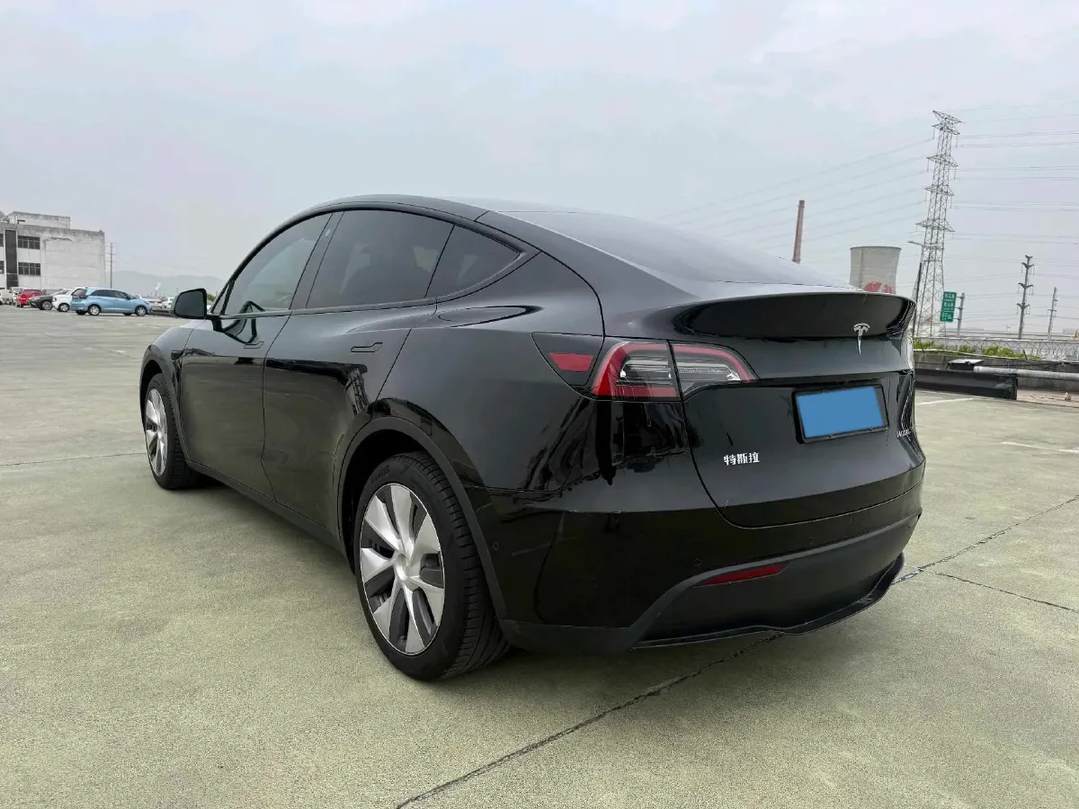 2022 Tesla Model Y BEV 60KWH,autocango,china used car exporter,china ev exporter,chinese used car exporter,chinese used ev exporter