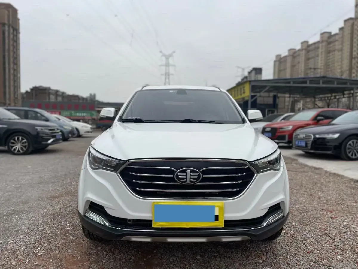 2019 Bestune X40 1.6L 114HP L4 5MT,autocango,china used car exporter,china ev exporter,chinese used car exporter,chinese used ev exporter