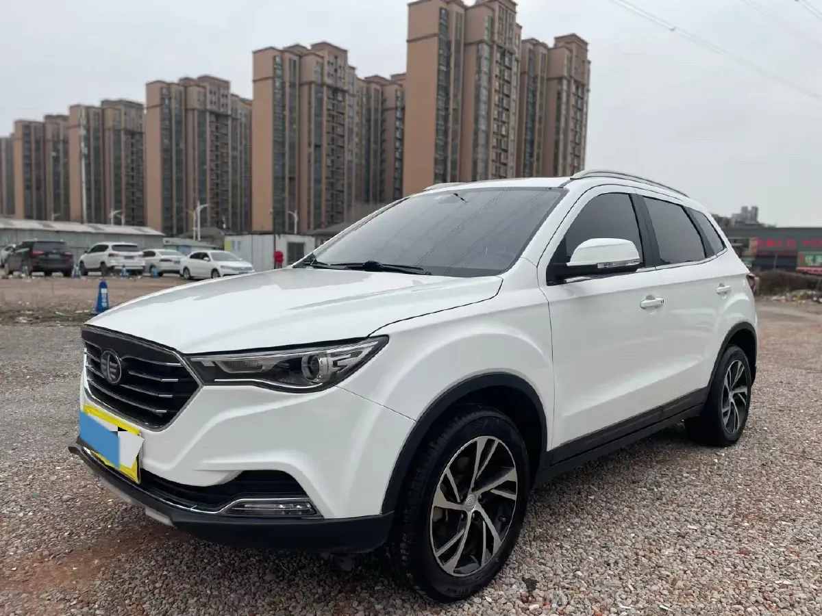 2019 Bestune X40 1.6L 114HP L4 5MT,autocango,china used car exporter,china ev exporter,chinese used car exporter,chinese used ev exporter