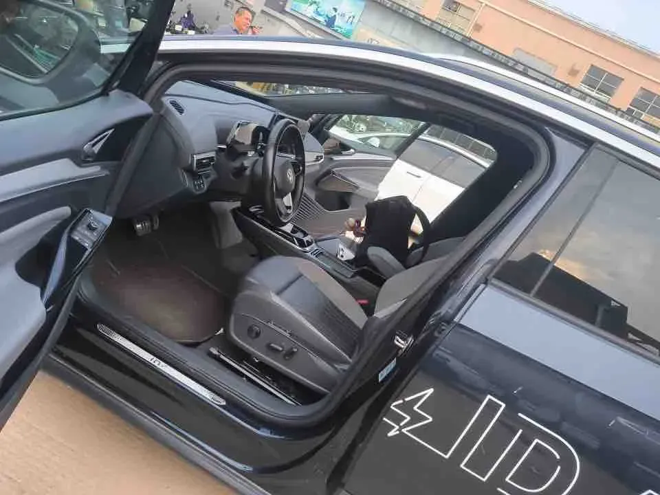 2024 Volkswagen ID.4 Crozz BEV 84.8KWH,autocango,china used car exporter,china ev exporter,chinese used car exporter,chinese used ev exporter