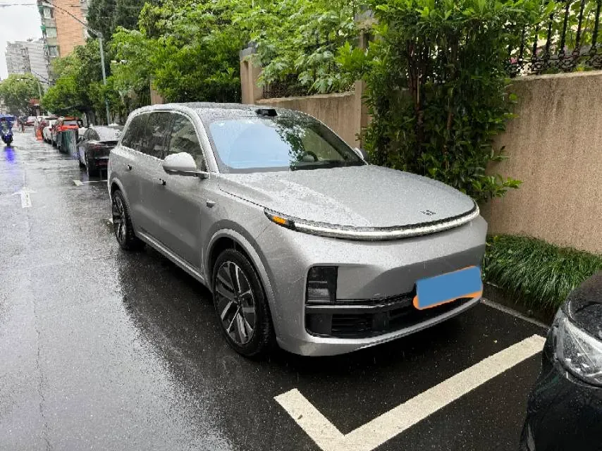 2022 Li L9 Range Extended 154HP REEV 42.6KWH,autocango,china used car exporter,china ev exporter,chinese used car exporter,chinese used ev exporter