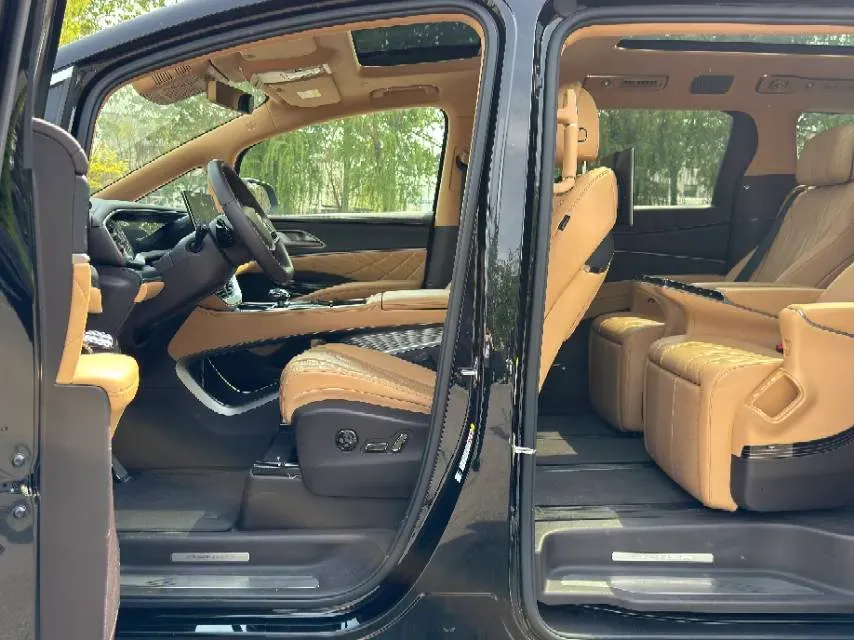 2025 Denza D9 1.5T 156HP L4 E-CVT PHEV 40KWH,autocango,china used car exporter,china ev exporter,chinese used car exporter,chinese used ev exporter