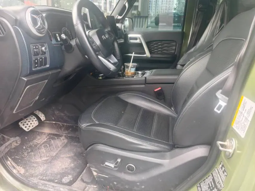 2022 Beijing BJ40 2.0T 224HP L4 8AT,autocango,china used car exporter,china ev exporter,chinese used car exporter,chinese used ev exporter