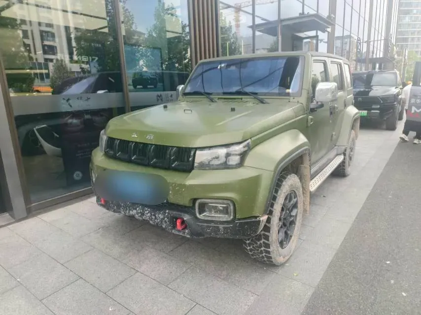 2022 Beijing BJ40 2.0T 224HP L4 8AT,autocango,china used car exporter,china ev exporter,chinese used car exporter,chinese used ev exporter