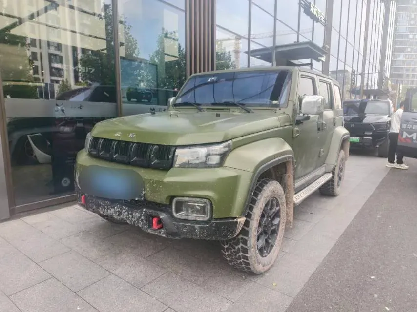 2022 Beijing BJ40 2.0T 224HP L4 8AT,autocango,china used car exporter,china ev exporter,chinese used car exporter,chinese used ev exporter