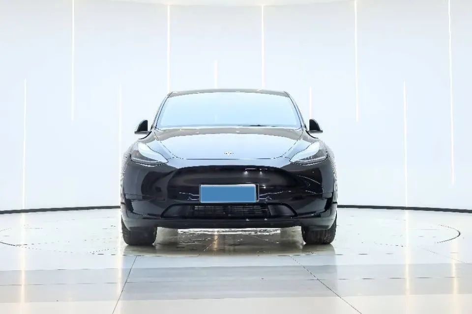 2022 Tesla Model Y BEV 60KWH,autocango,china used car exporter,china ev exporter,chinese used car exporter,chinese used ev exporter