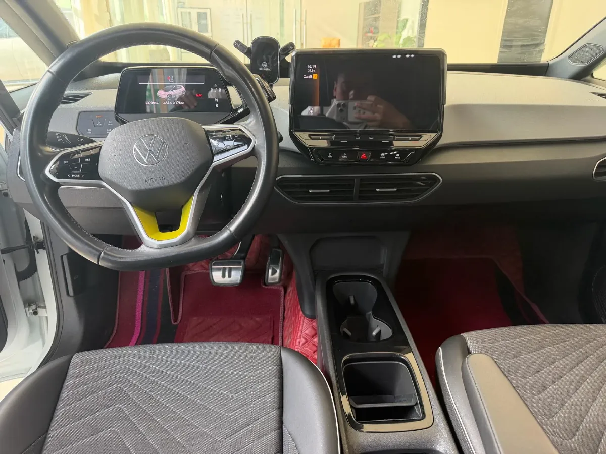 2023 Volkswagen ID.3 BEV 52.8KWH,autocango,china used car exporter,china ev exporter,chinese used car exporter,chinese used ev exporter
