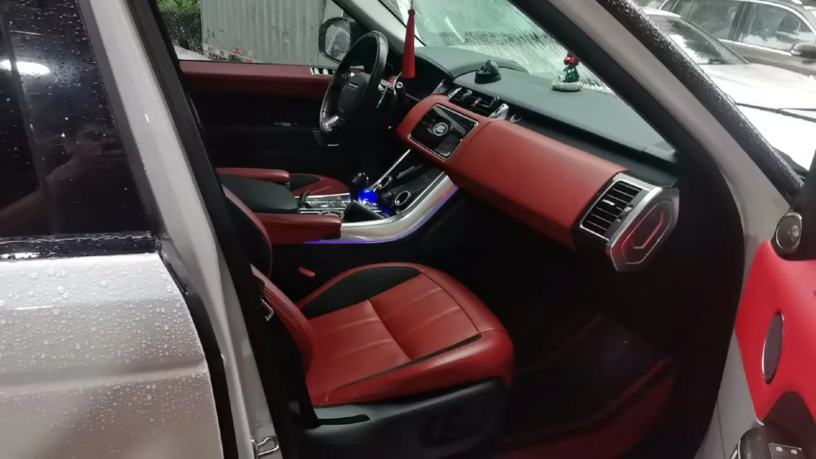 2021 Land Rover Range Rover Sport 3.0T 360HP L6 8AT,autocango,china used car exporter,china ev exporter,chinese used car exporter,chinese used ev exporter