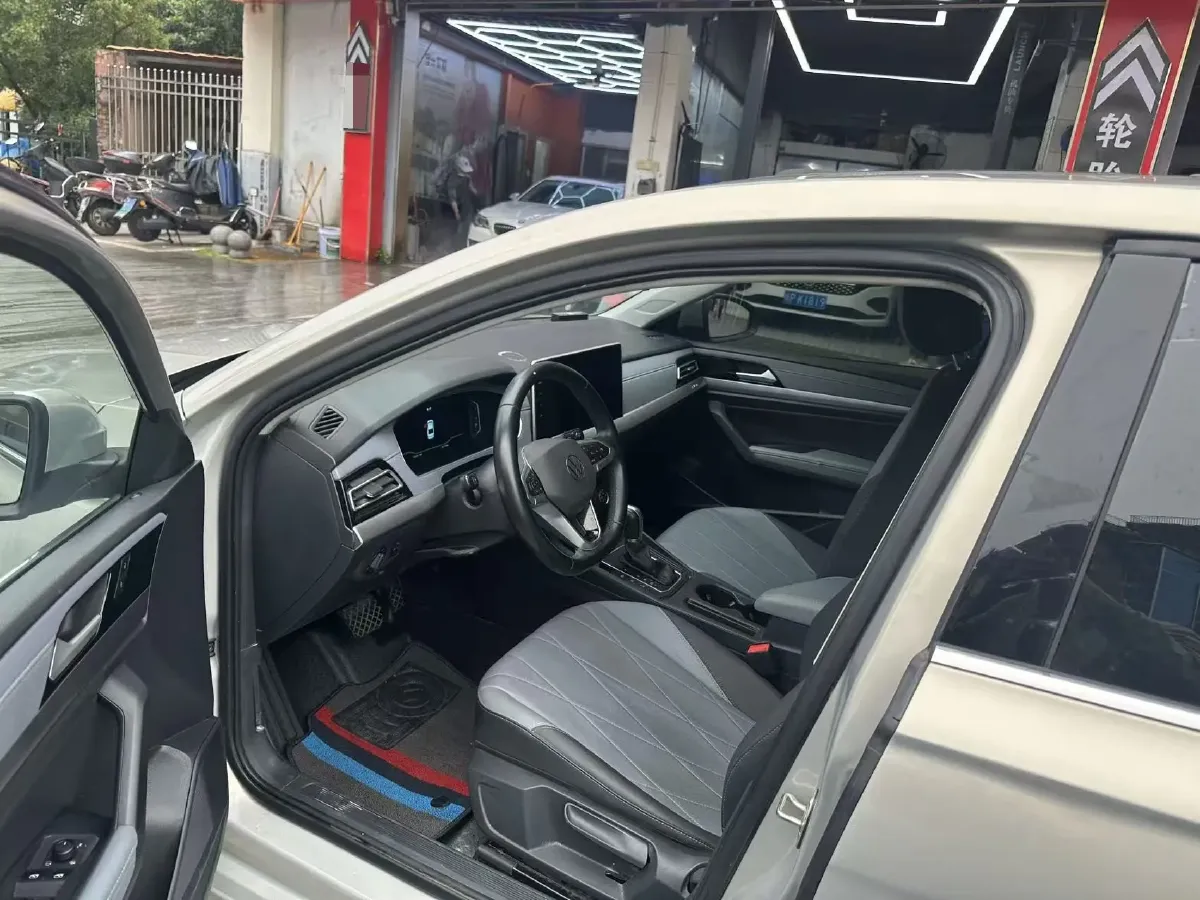 2023 Volkswagen Lavida 1.5L 110HP L4 6AT,autocango,china used car exporter,china ev exporter,chinese used car exporter,chinese used ev exporter