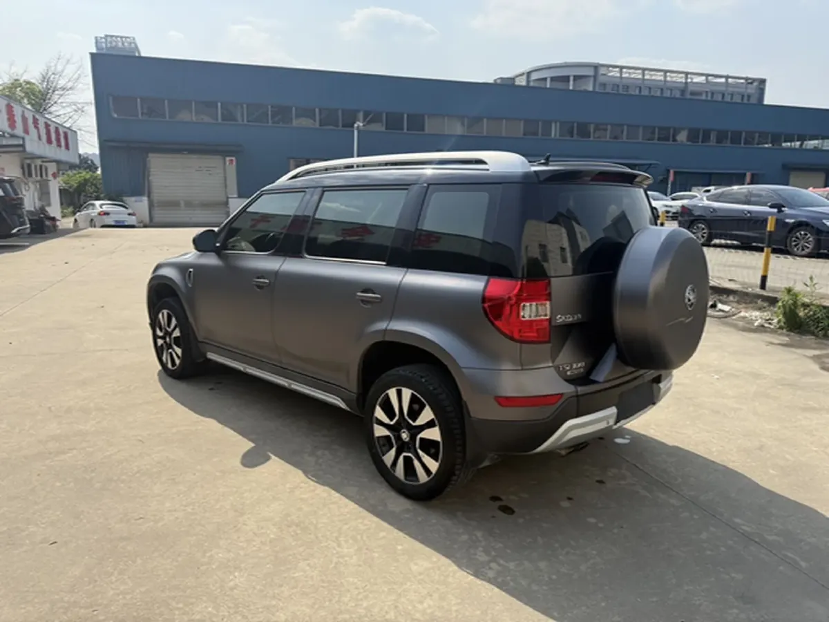 2017 Skoda Yeti 1.8T 160HP L4 6DCT,autocango,china used car exporter,china ev exporter,chinese used car exporter,chinese used ev exporter