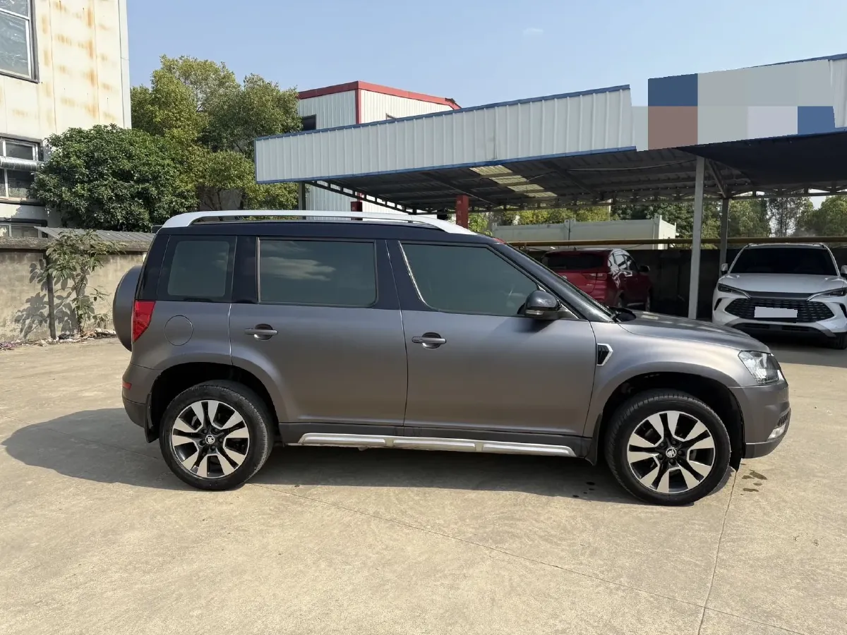 2017 Skoda Yeti 1.8T 160HP L4 6DCT,autocango,china used car exporter,china ev exporter,chinese used car exporter,chinese used ev exporter
