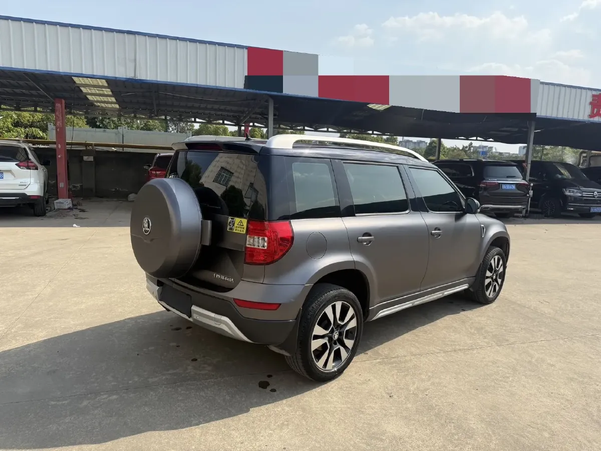 2017 Skoda Yeti 1.8T 160HP L4 6DCT,autocango,china used car exporter,china ev exporter,chinese used car exporter,chinese used ev exporter