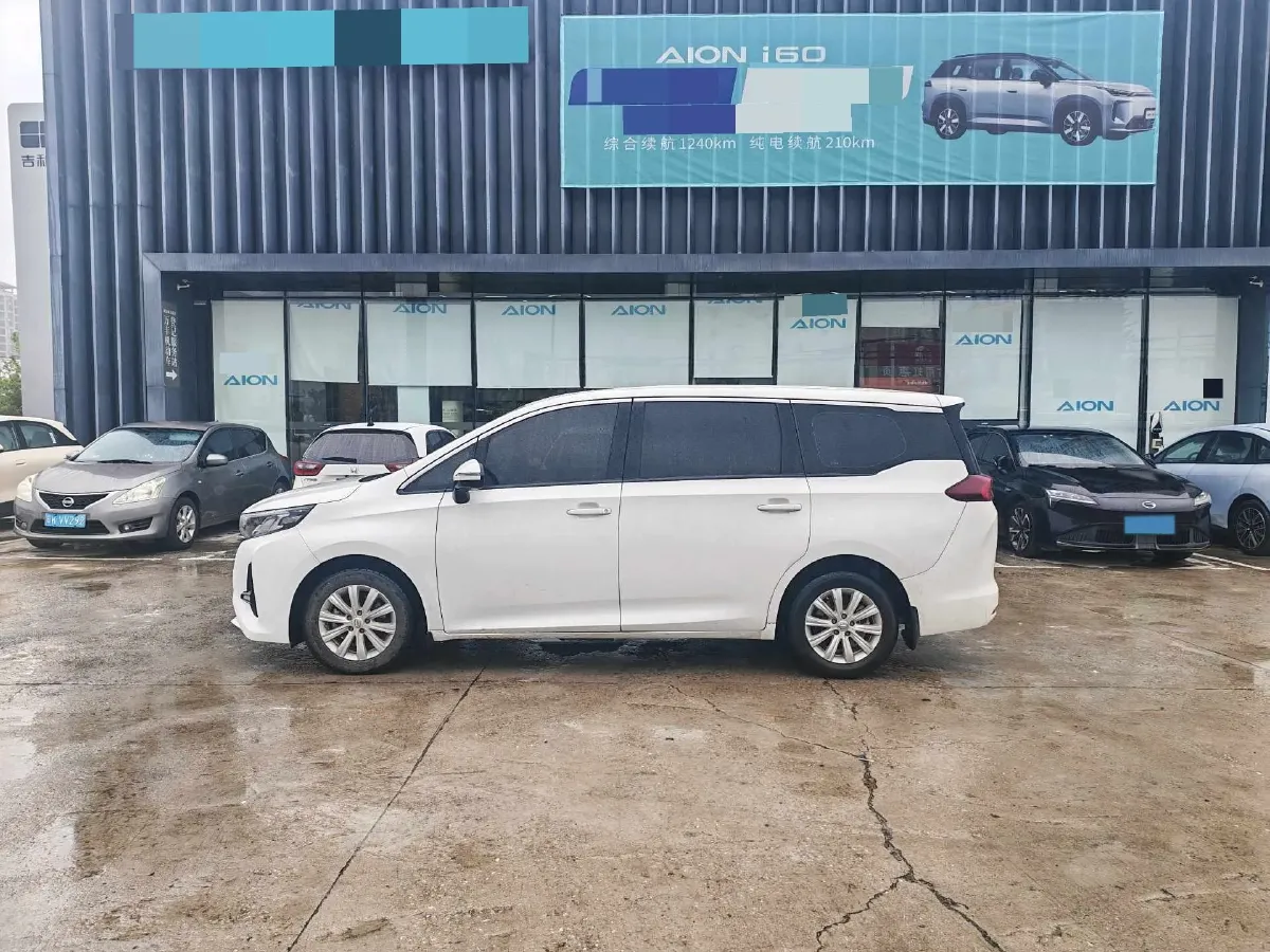 2021 GAC Trumpchi M6 1.5T 169HP L4 7DCT,autocango,china used car exporter,china ev exporter,chinese used car exporter,chinese used ev exporter