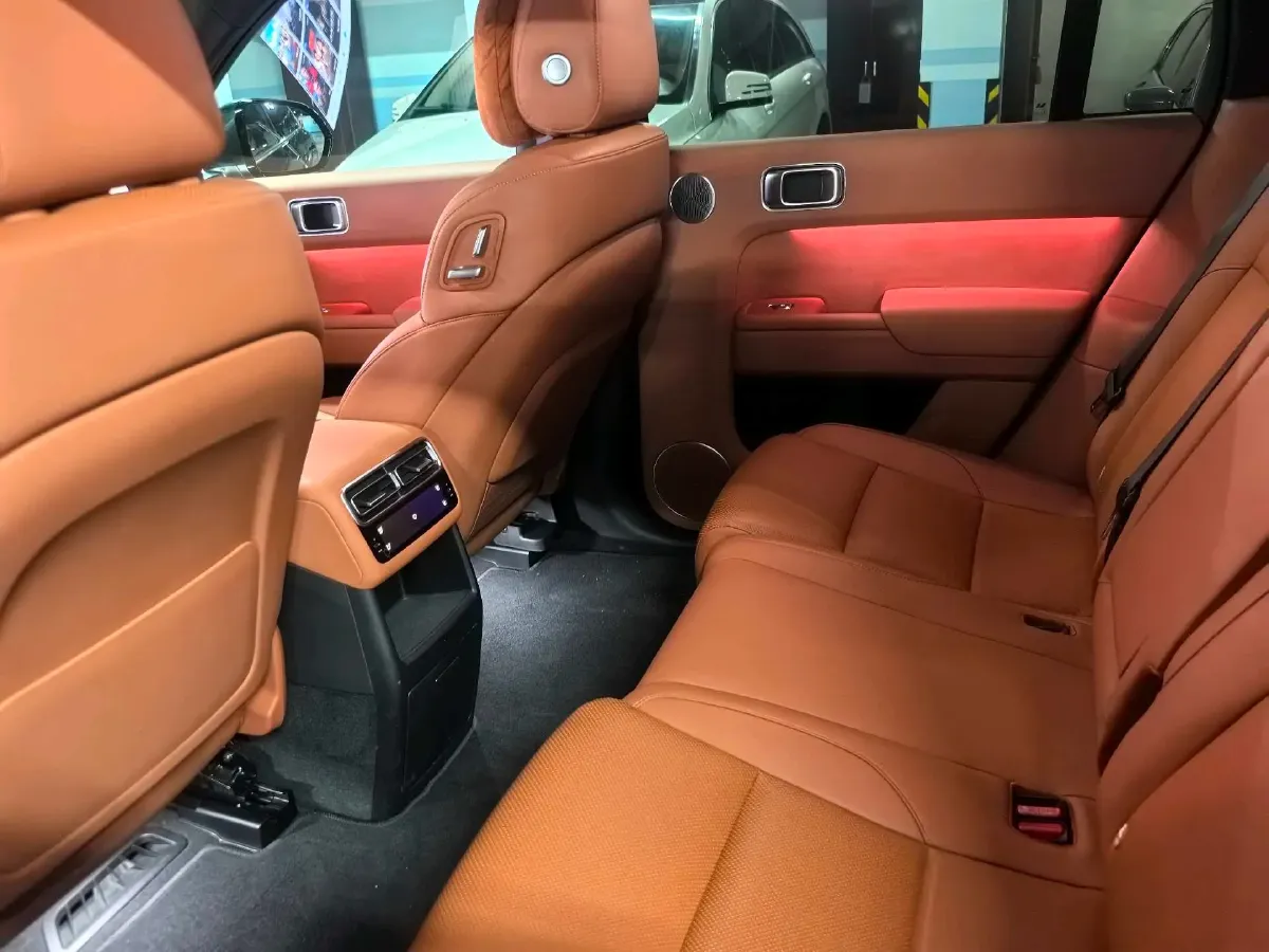 2024 Li L7 Range Extended 154HP REEV 42.8KWH,autocango,china used car exporter,china ev exporter,chinese used car exporter,chinese used ev exporter