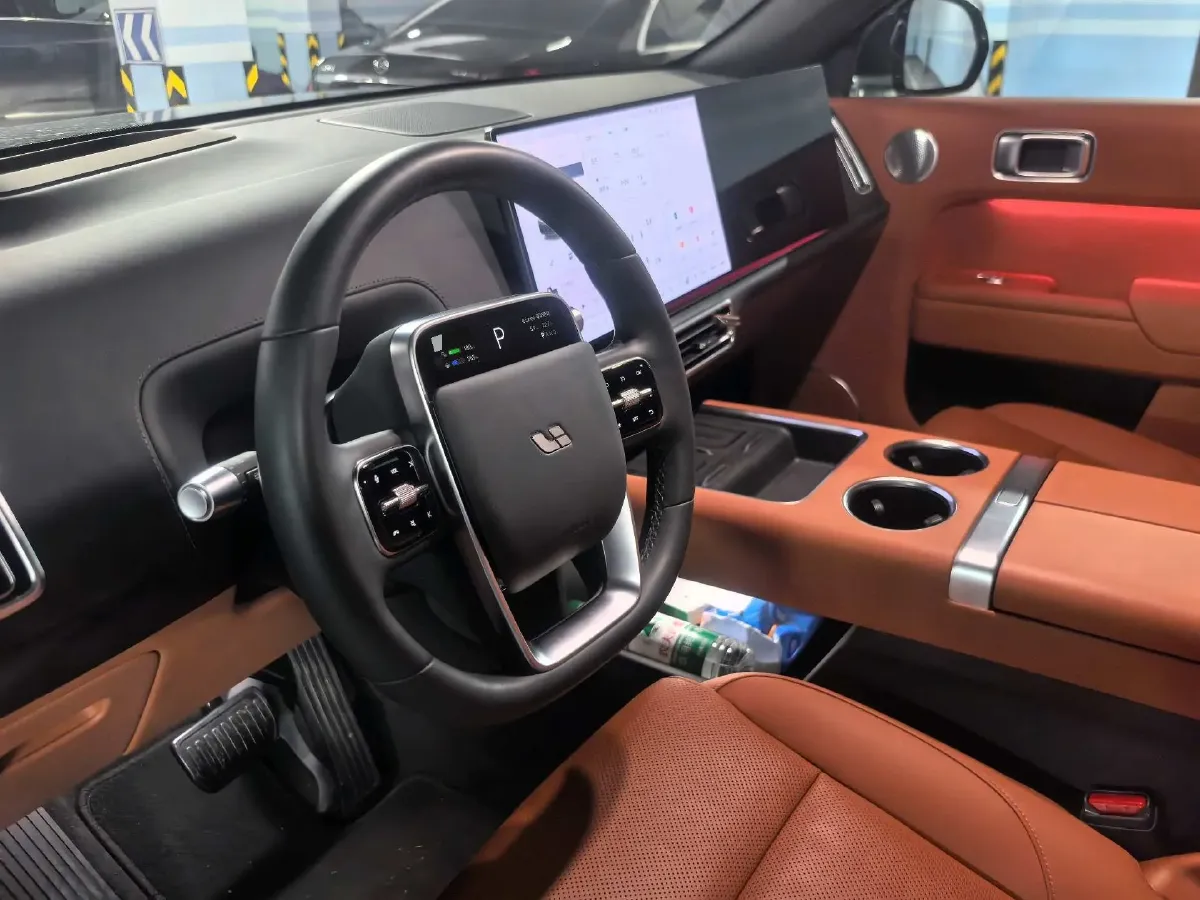 2024 Li L7 Range Extended 154HP REEV 42.8KWH,autocango,china used car exporter,china ev exporter,chinese used car exporter,chinese used ev exporter