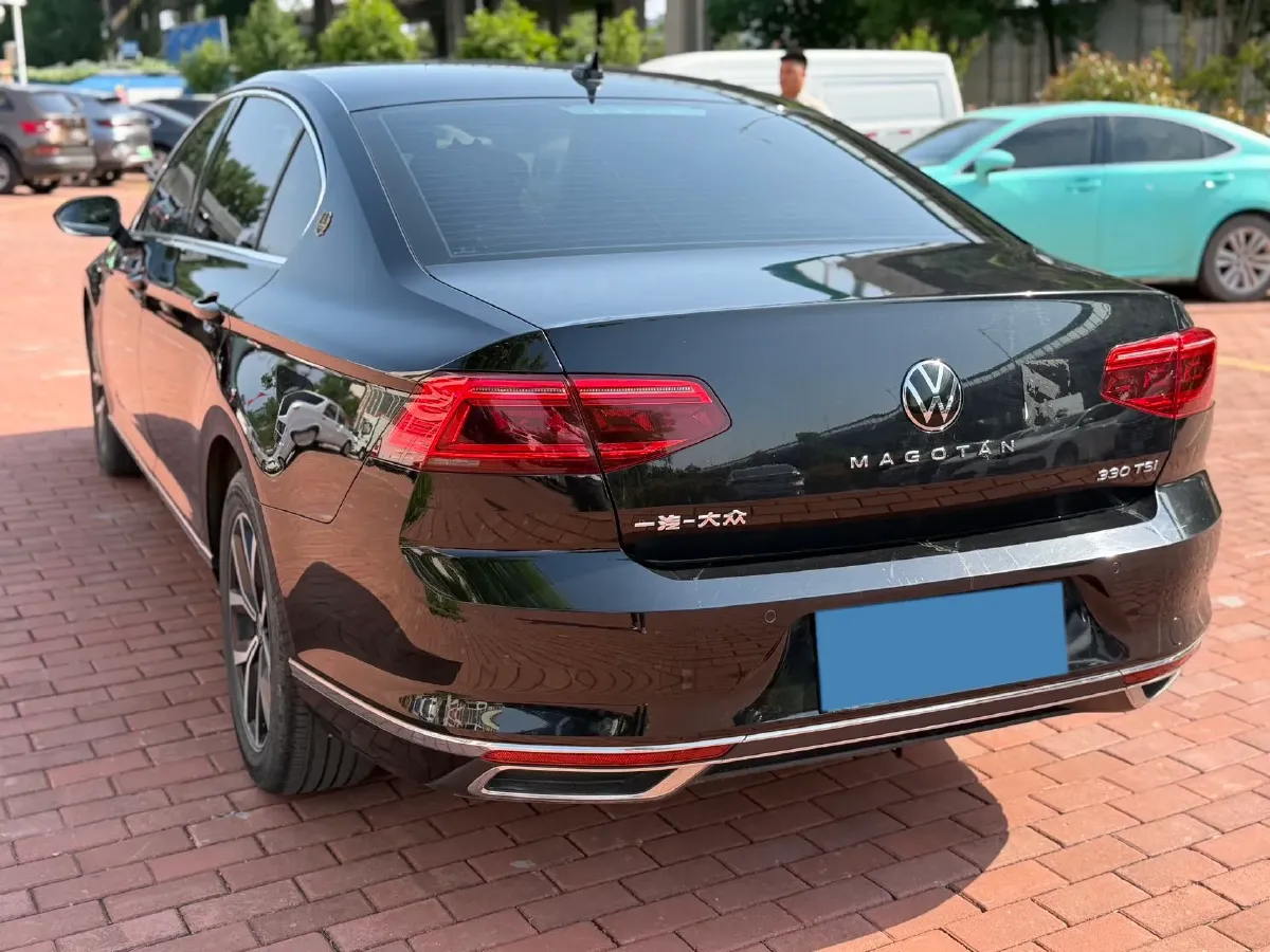 2020 Volkswagen Magotan 2.0T 186HP L4 7DCT,autocango,china used car exporter,china ev exporter,chinese used car exporter,chinese used ev exporter