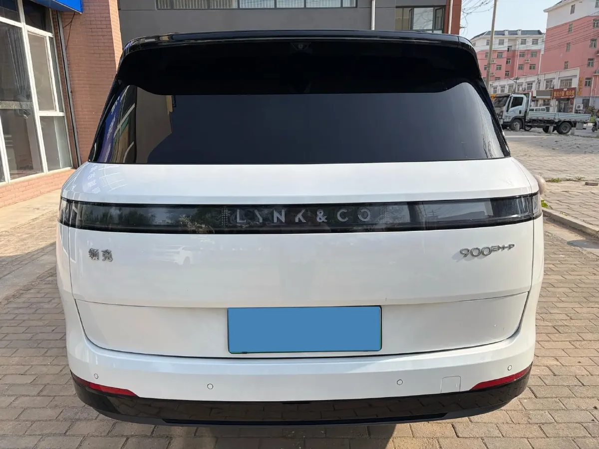2025 LYNK&CO 900 1.5T 190HP L4 3DHT PHEV 43.3KWH,autocango,china used car exporter,china ev exporter,chinese used car exporter,chinese used ev exporter