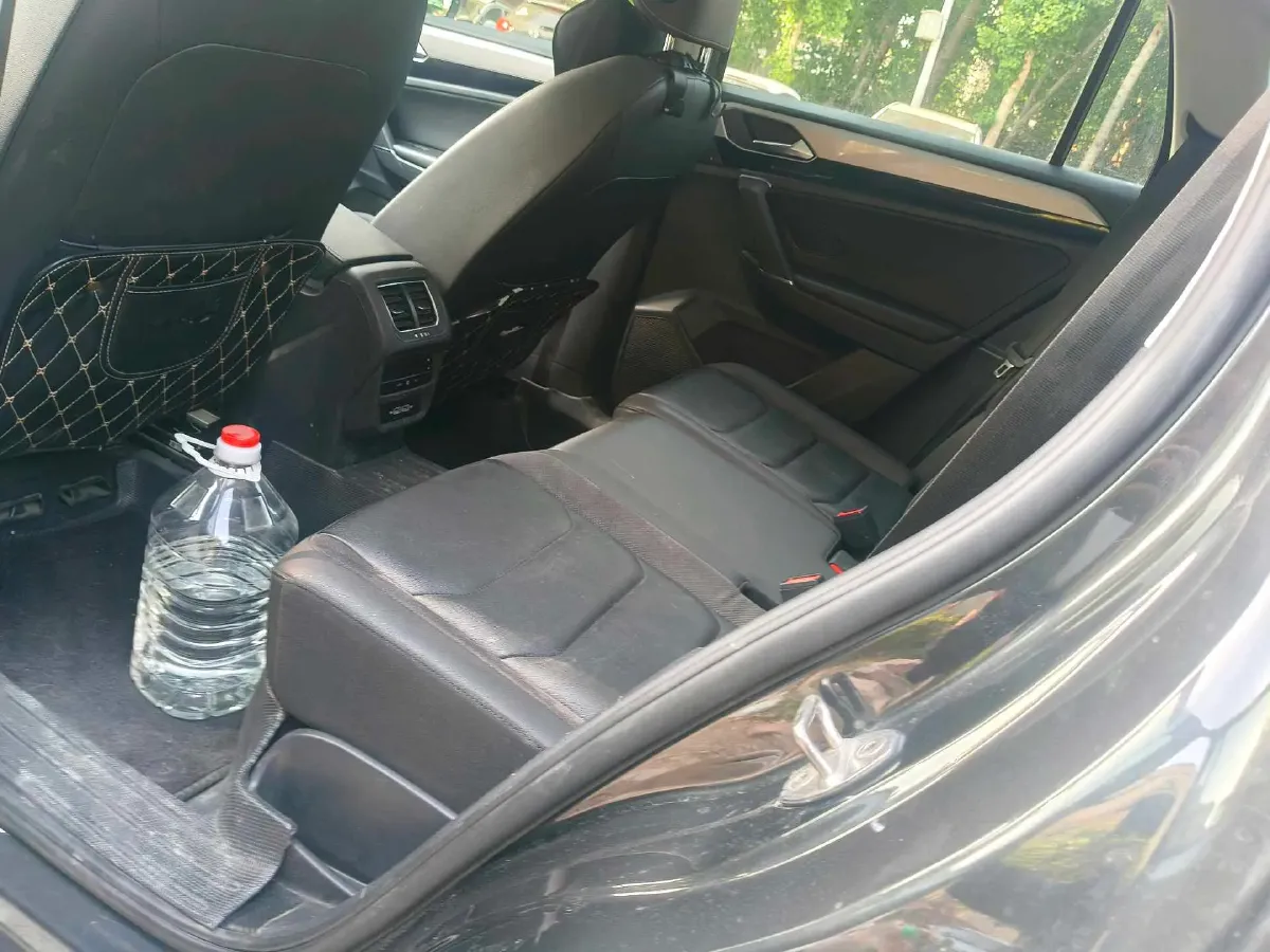 2021 Volkswagen Tayron 2.0T 186HP L4 7DCT,autocango,china used car exporter,china ev exporter,chinese used car exporter,chinese used ev exporter