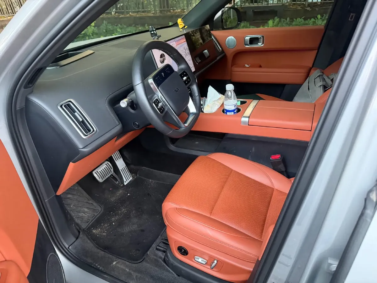 2024 Li L6 Range Extended 154HP L4 REEV 36.8KWH,autocango,china used car exporter,china ev exporter,chinese used car exporter,chinese used ev exporter