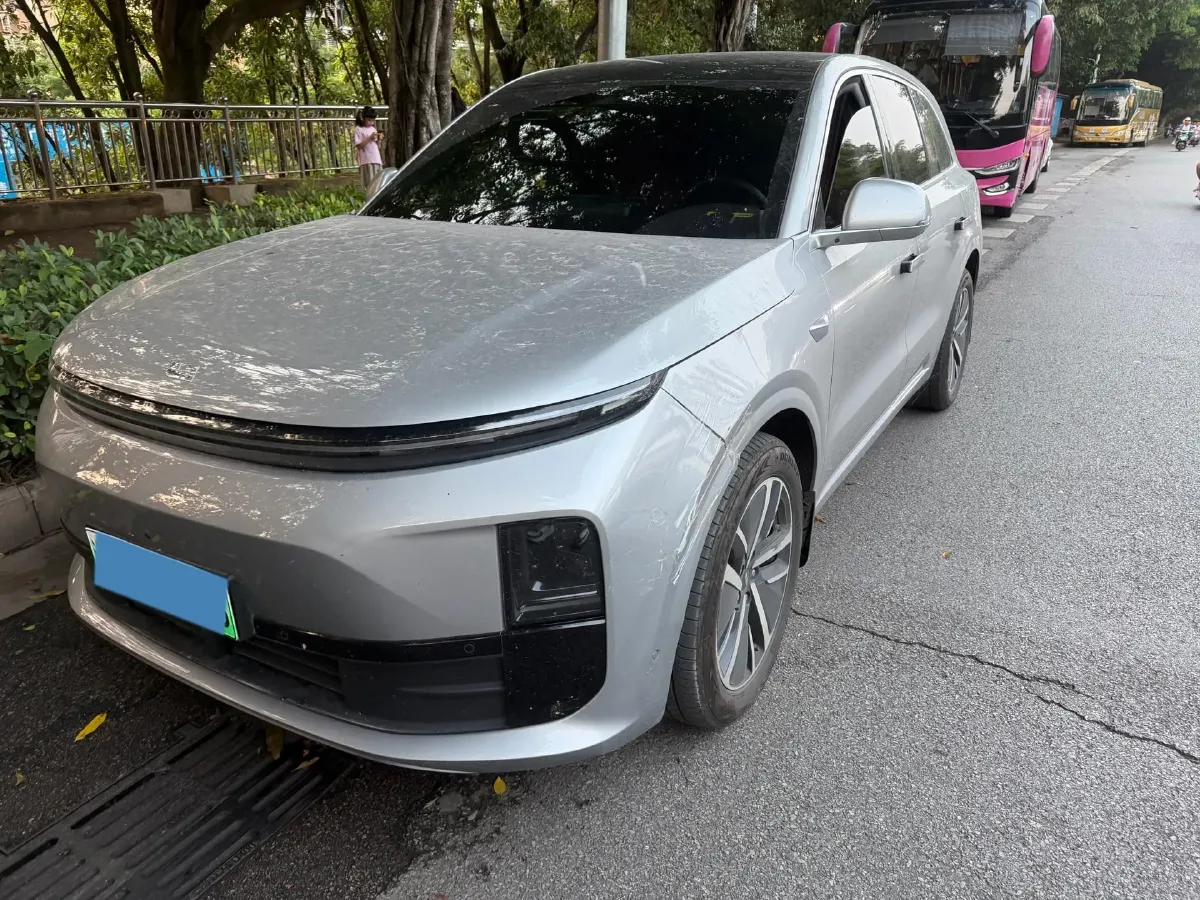 2024 Li L6 Range Extended 154HP L4 REEV 36.8KWH,autocango,china used car exporter,china ev exporter,chinese used car exporter,chinese used ev exporter