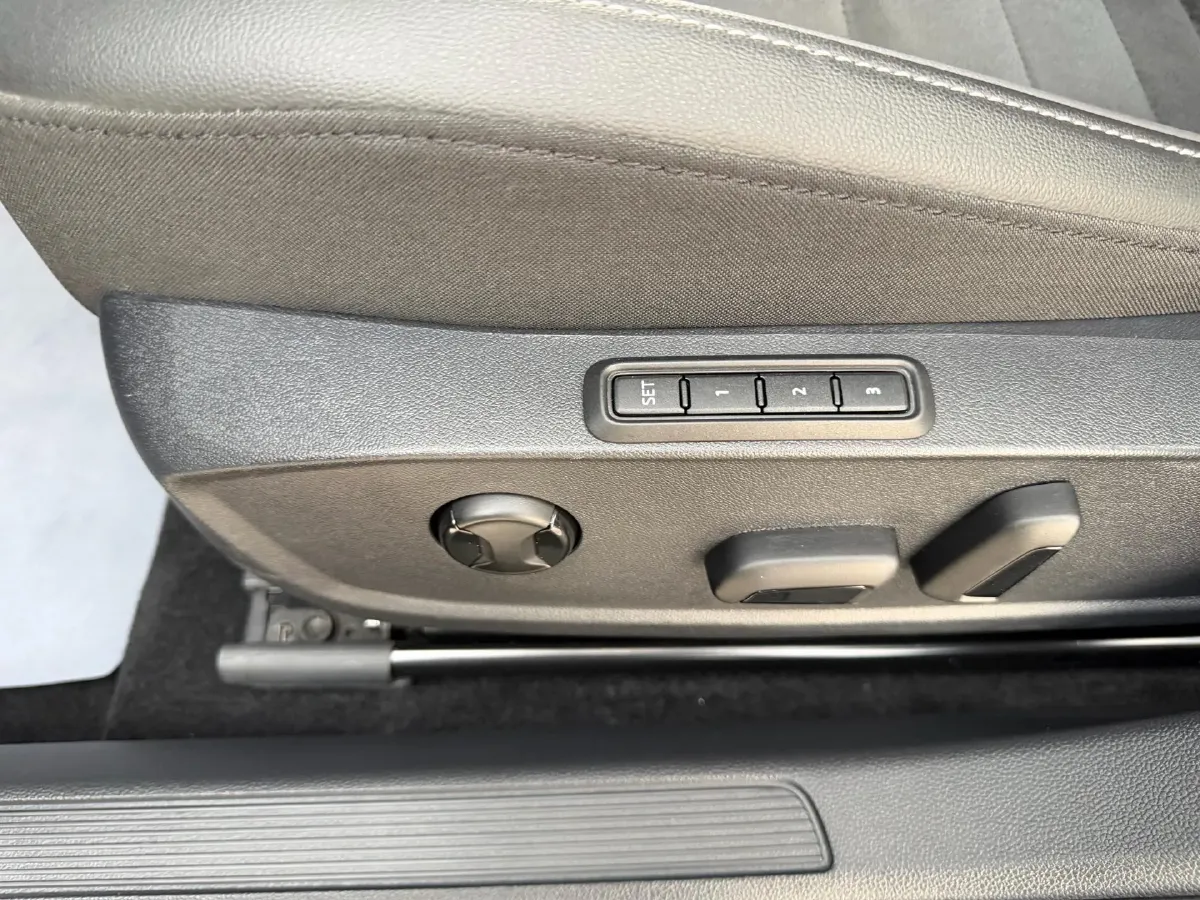 2021 Volkswagen Sagitar 1.4T 150HP L4 7DCT,autocango,china used car exporter,china ev exporter,chinese used car exporter,chinese used ev exporter