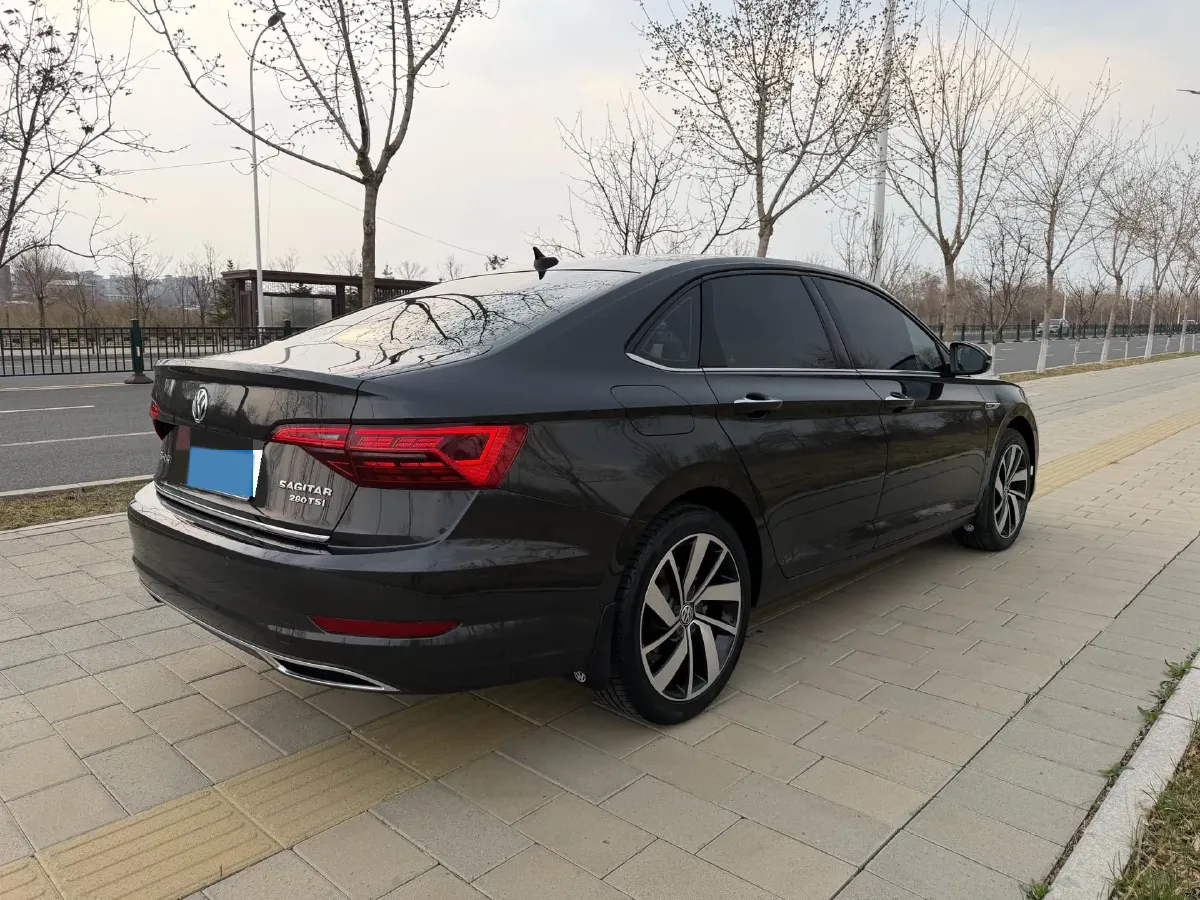 2021 Volkswagen Sagitar 1.4T 150HP L4 7DCT,autocango,china used car exporter,china ev exporter,chinese used car exporter,chinese used ev exporter