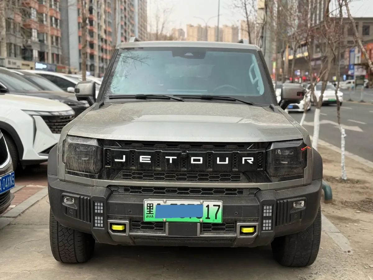 2024 Jetour ShanHai TravellerC-DM 1.5T 156HP L4 3DHT PHEV 43.24KWH,autocango,china used car exporter,china ev exporter,chinese used car exporter,chinese used ev exporter