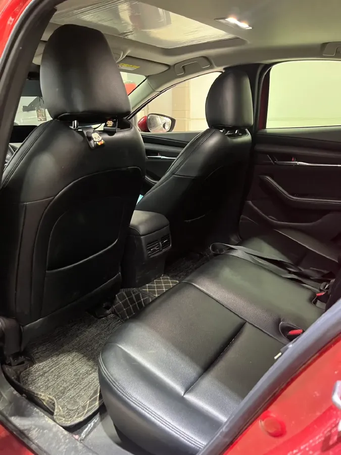 2021 Mazda 3 Axela 2.0L 158HP L4 6AT,autocango,china used car exporter,china ev exporter,chinese used car exporter,chinese used ev exporter