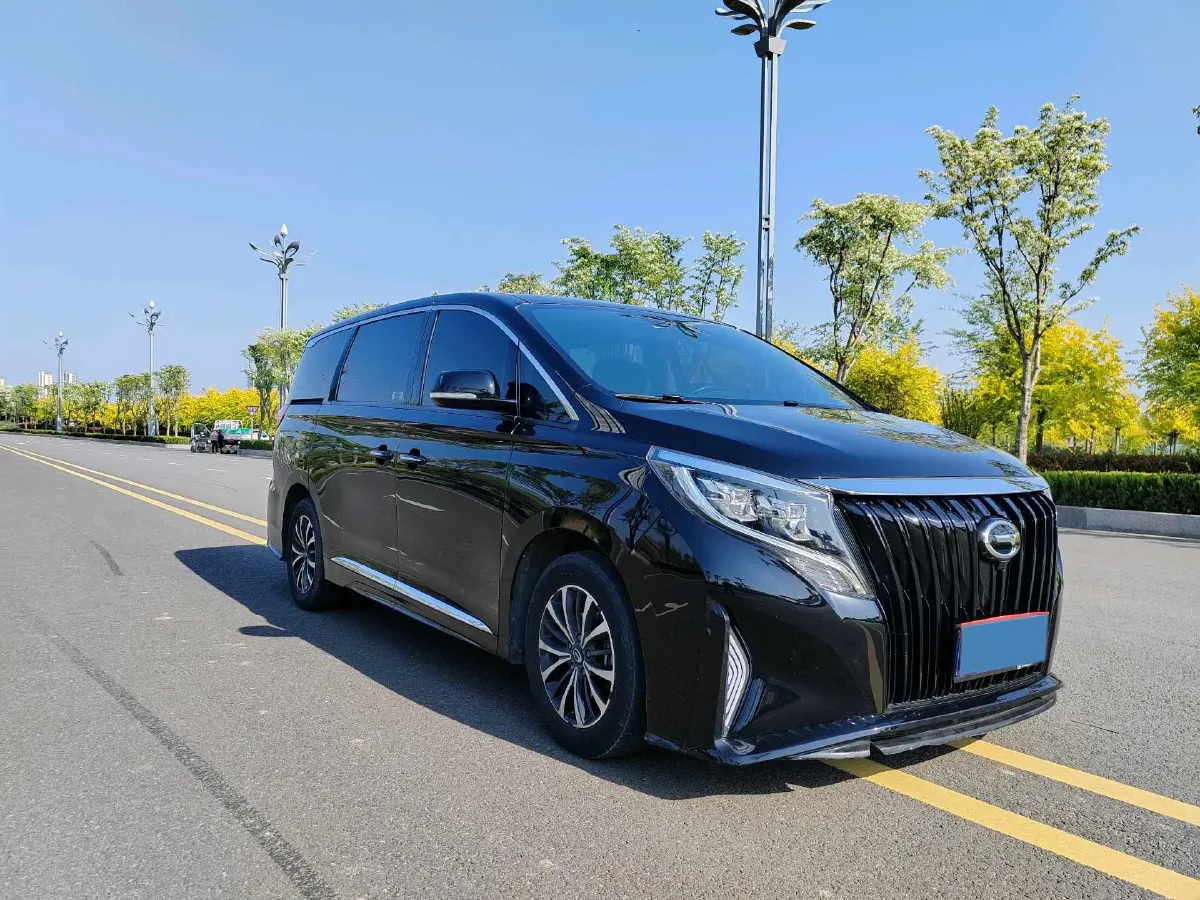 2021 GAC Trumpchi M8 2.0T 252HP L4 8AT,autocango,china used car exporter,china ev exporter,chinese used car exporter,chinese used ev exporter