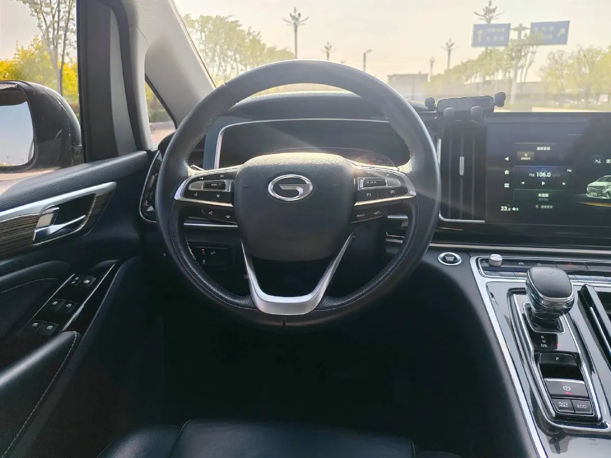 2021 GAC Trumpchi M8 2.0T 252HP L4 8AT,autocango,china used car exporter,china ev exporter,chinese used car exporter,chinese used ev exporter