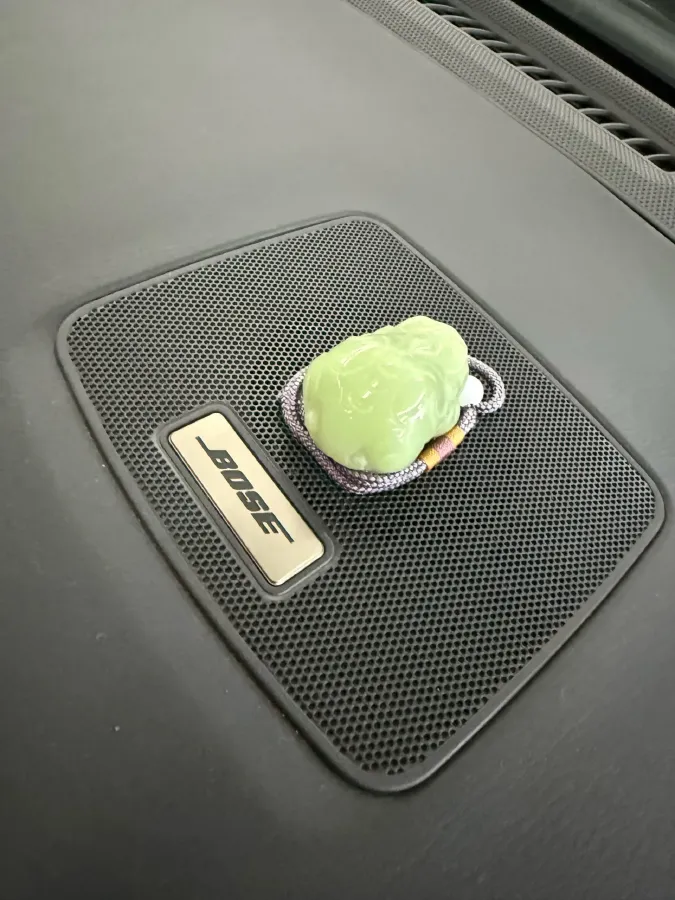 2016 Jaguar XF 2.0T 240HP L4 8AT,autocango,china used car exporter,china ev exporter,chinese used car exporter,chinese used ev exporter