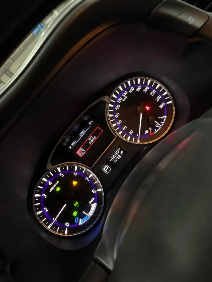 2016 Jaguar XF 2.0T 240HP L4 8AT,autocango,china used car exporter,china ev exporter,chinese used car exporter,chinese used ev exporter