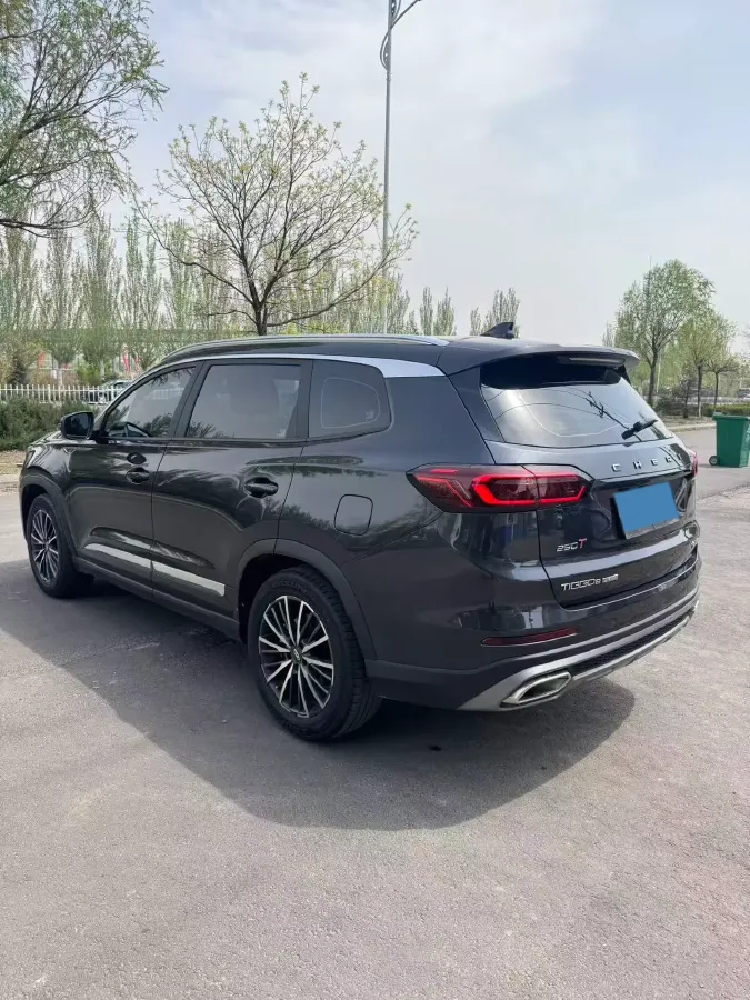 2022 Chery Tiggo 8 Plus 1.6T 197HP L4 7DCT,autocango,china used car exporter,china ev exporter,chinese used car exporter,chinese used ev exporter