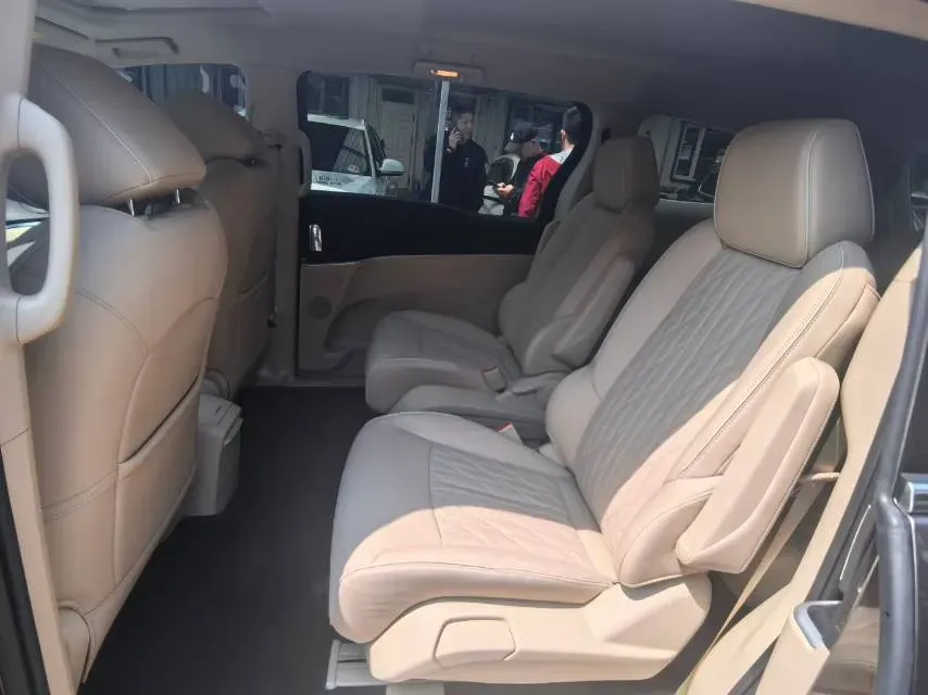 2023 Buick GL8 2.0T 237HP L4 9AT,autocango,china used car exporter,china ev exporter,chinese used car exporter,chinese used ev exporter