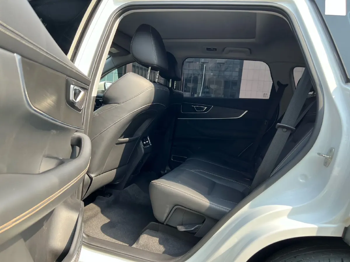 2019 Chery Tiggo 8 1.6T 197HP L4 7DCT,autocango,china used car exporter,china ev exporter,chinese used car exporter,chinese used ev exporter