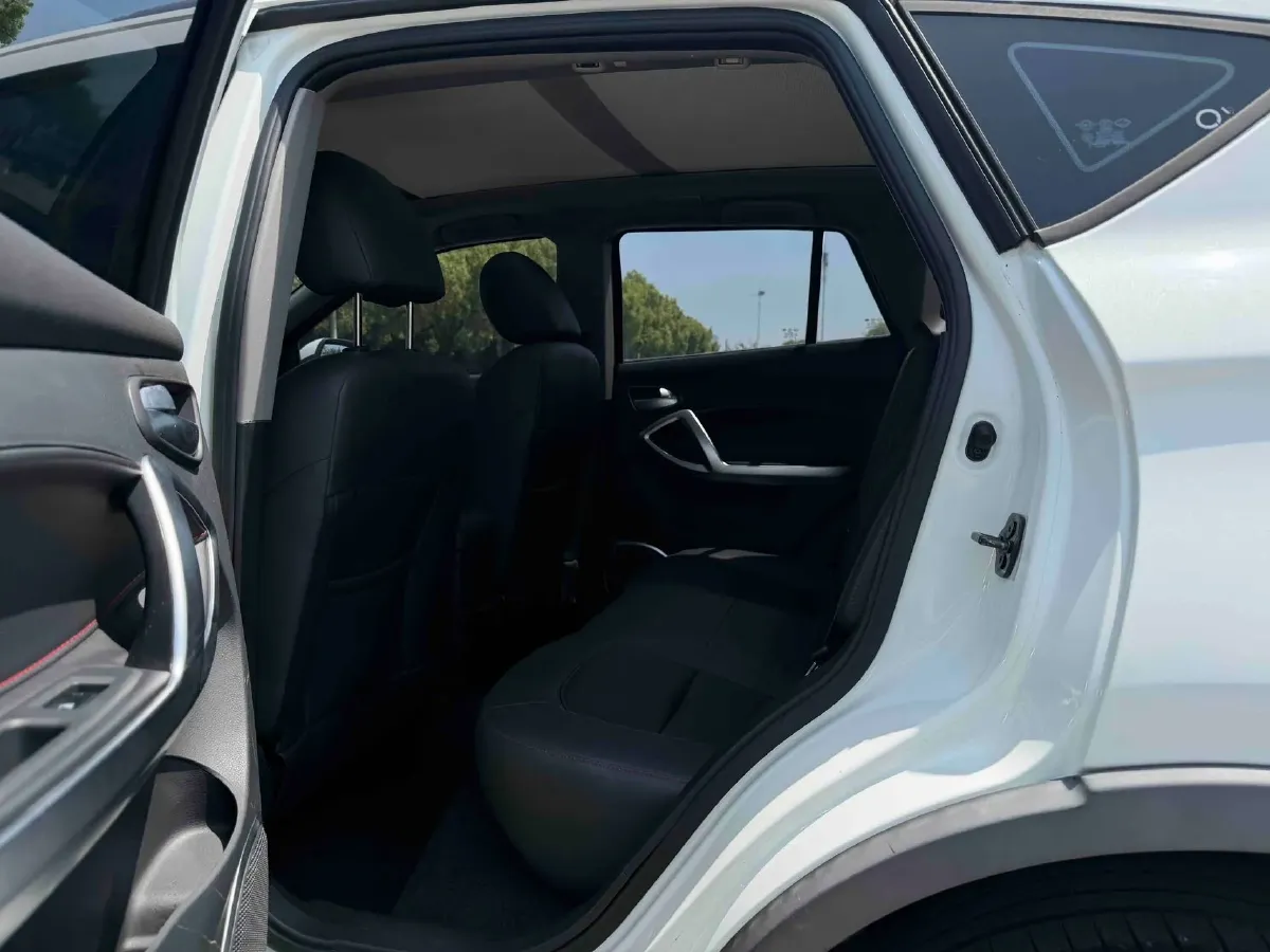 2018 HaiMa S5 1.5T 163HP L4 CVT,autocango,china used car exporter,china ev exporter,chinese used car exporter,chinese used ev exporter