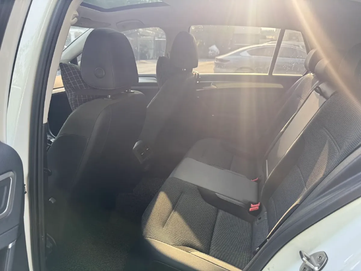 2019 Volkswagen Golf 1.4T 150HP L4 7DCT,autocango,china used car exporter,china ev exporter,chinese used car exporter,chinese used ev exporter