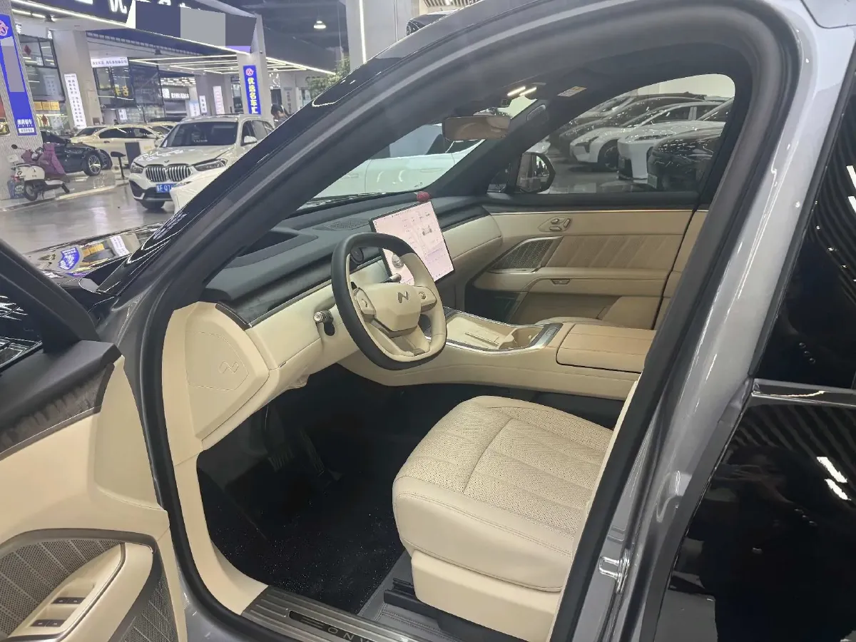 2025 ONVO L90 BEV,autocango,china used car exporter,china ev exporter,chinese used car exporter,chinese used ev exporter