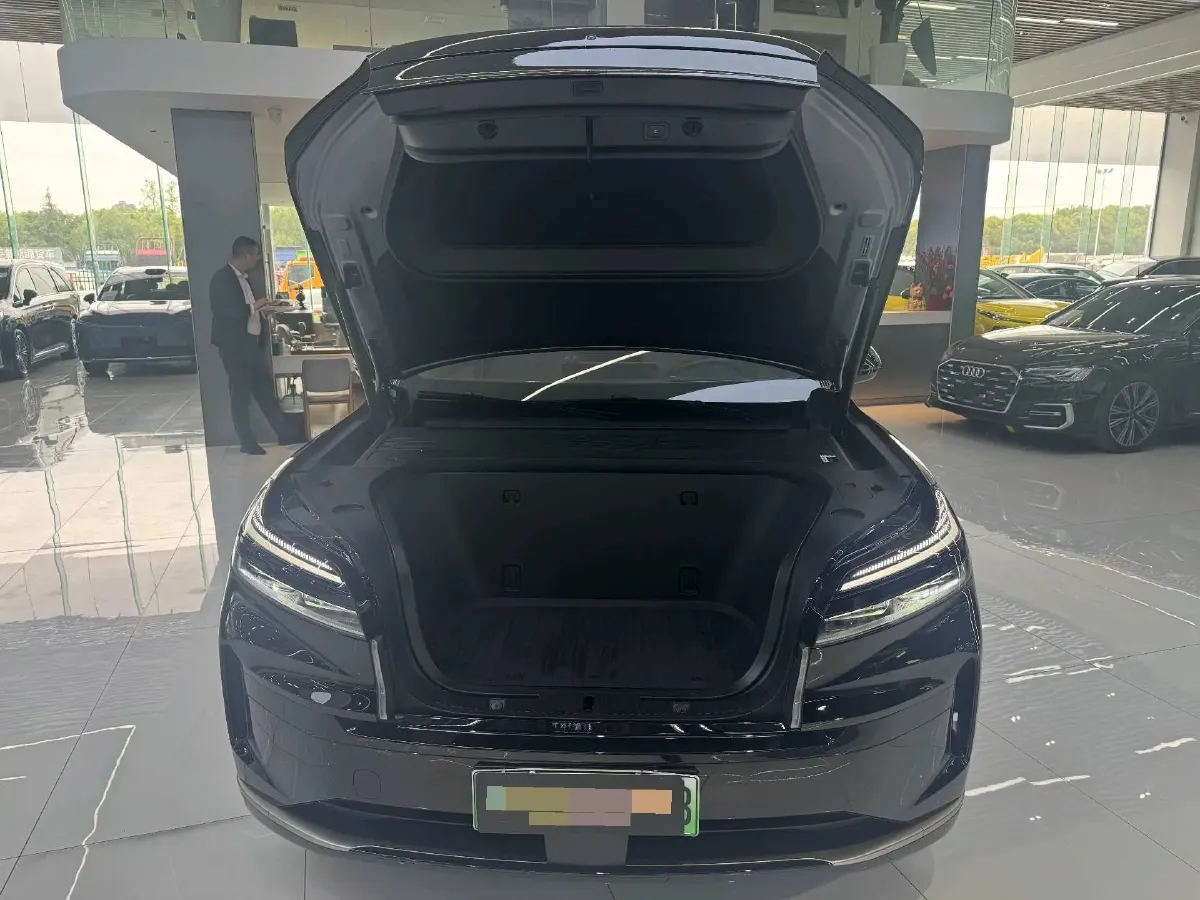 2025 ONVO L90 BEV,autocango,china used car exporter,china ev exporter,chinese used car exporter,chinese used ev exporter