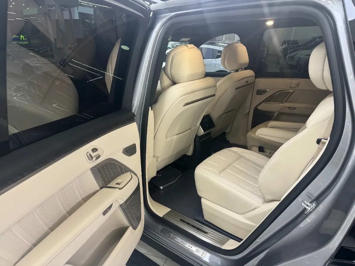 2025 ONVO L90 BEV,autocango,china used car exporter,china ev exporter,chinese used car exporter,chinese used ev exporter