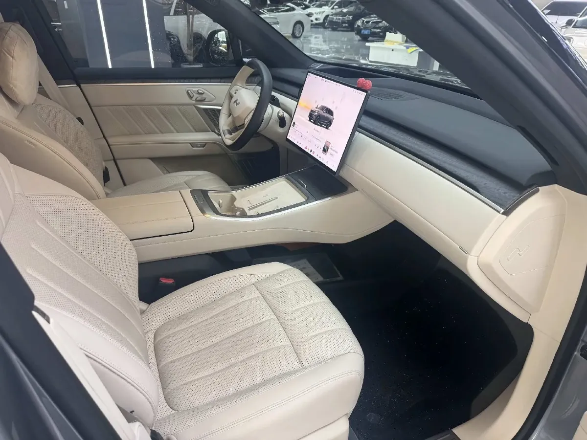 2025 ONVO L90 BEV,autocango,china used car exporter,china ev exporter,chinese used car exporter,chinese used ev exporter