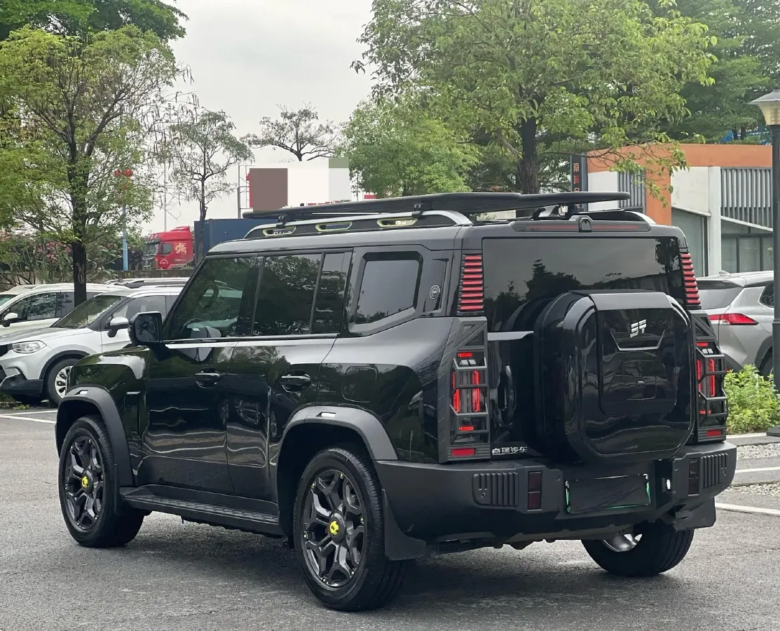 2024 Jetour ShanHai TravellerC-DM 1.5T 156HP L4 3DHT PHEV 43.24KWH,autocango,china used car exporter,china ev exporter,chinese used car exporter,chinese used ev exporter