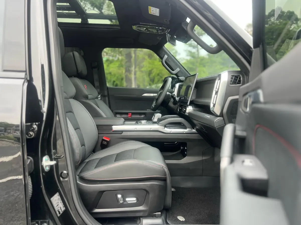 2024 Jetour ShanHai TravellerC-DM 1.5T 156HP L4 3DHT PHEV 43.24KWH,autocango,china used car exporter,china ev exporter,chinese used car exporter,chinese used ev exporter