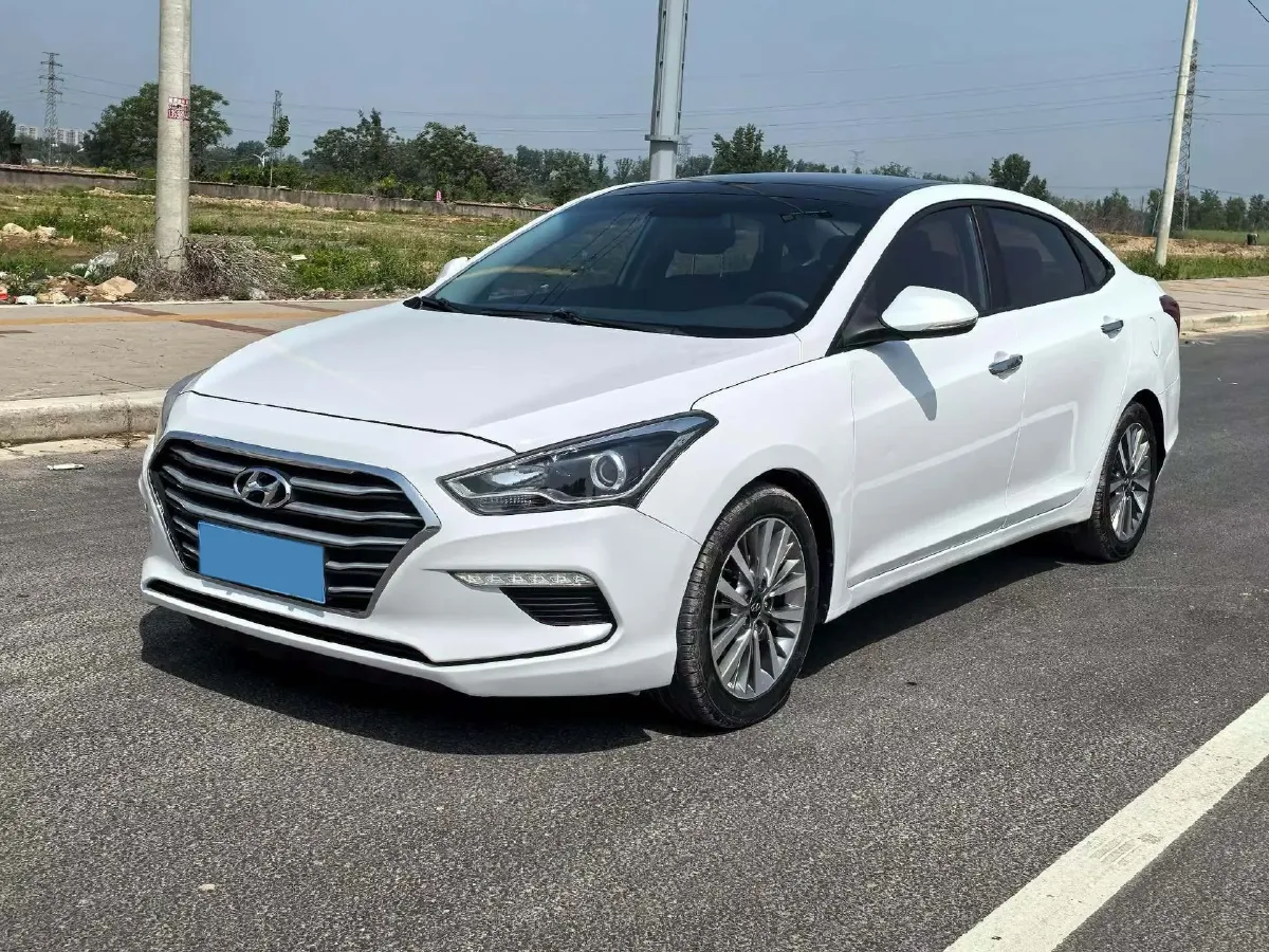 2017 Hyundai Mistra 1.8L 143HP L4 6AT,autocango,china used car exporter,china ev exporter,chinese used car exporter,chinese used ev exporter