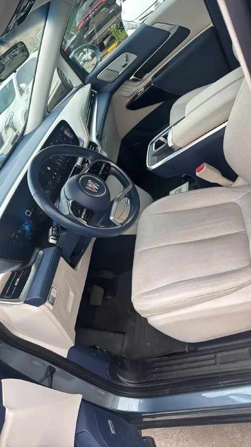 2023 Buick Century 2.0T 237HP L4 9AT,autocango,china used car exporter,china ev exporter,chinese used car exporter,chinese used ev exporter