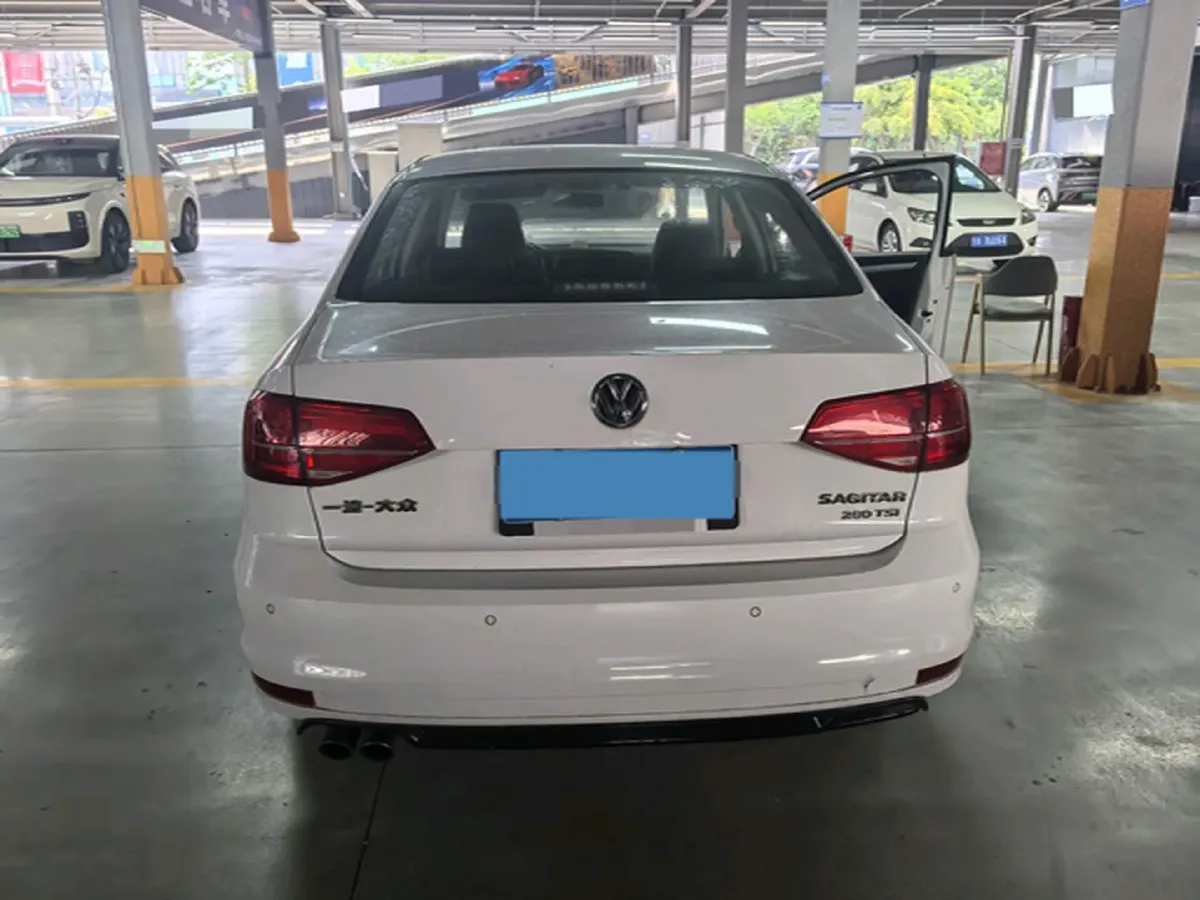 2018 JMC YuSheng S350 2.0T 141HP L4 6AT,autocango,china used car exporter,china ev exporter,chinese used car exporter,chinese used ev exporter